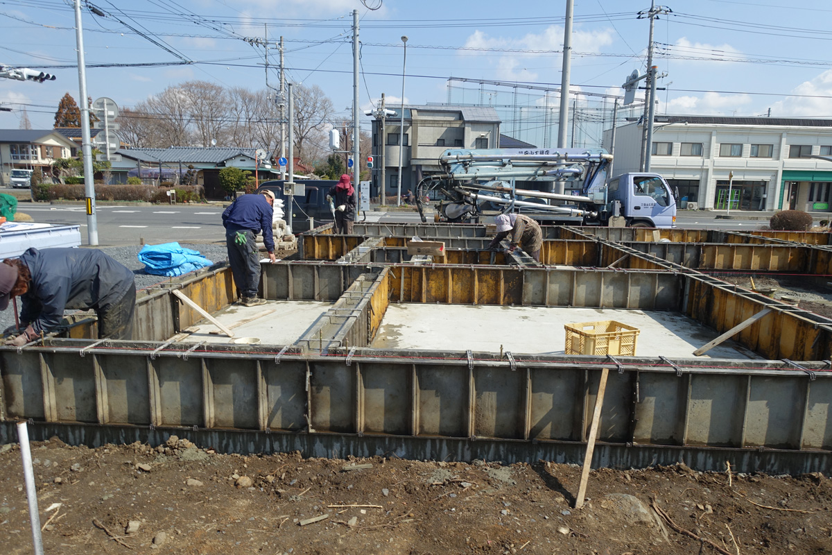 基礎立ち上がり施工