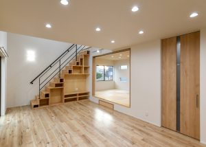 水戸市収納階段のあるデザイン住宅4